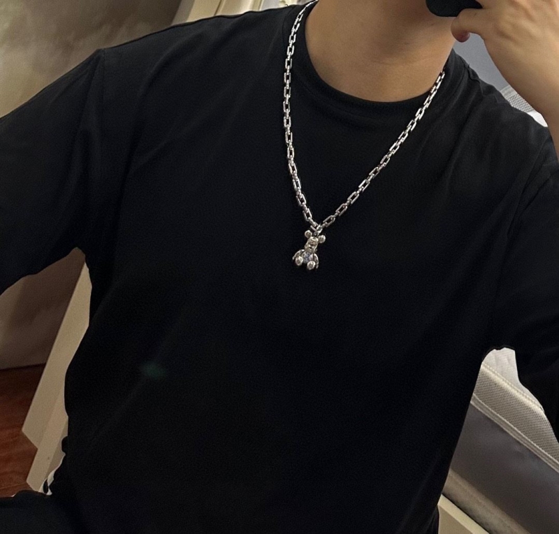 LV Necklaces